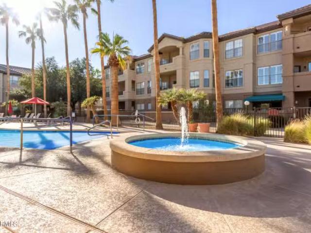 Condo for sale in Surprise