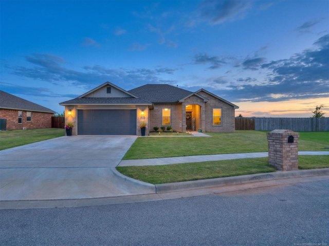 House for sale in Glenpool, Oklahoma