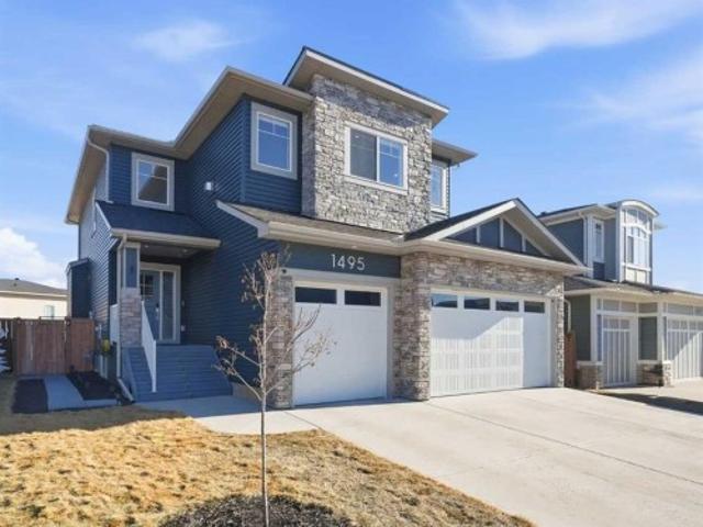 House for sale in Carstairs, Alberta