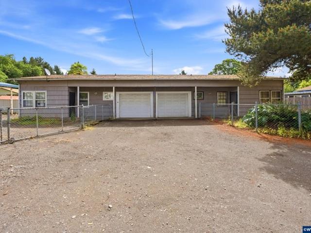 House for sale in Oregonia