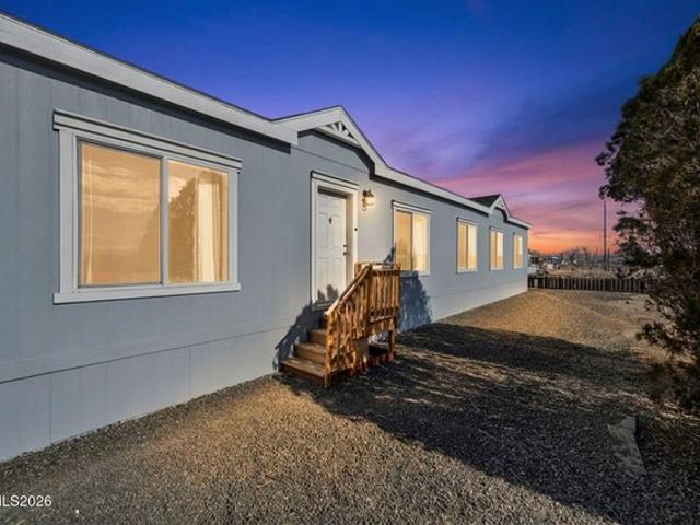 House for sale in Silver Springs, Nevada