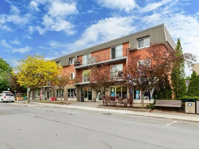 Apartment for rent in Saint-bruno-de-montarville, Quebec