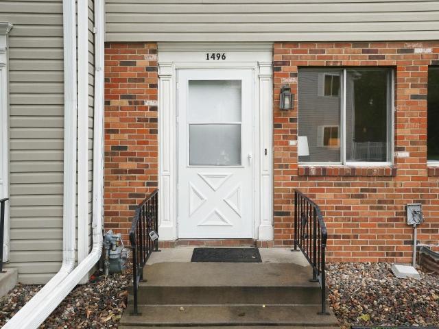 Townhouse for sale in Oakdale, Minnesota