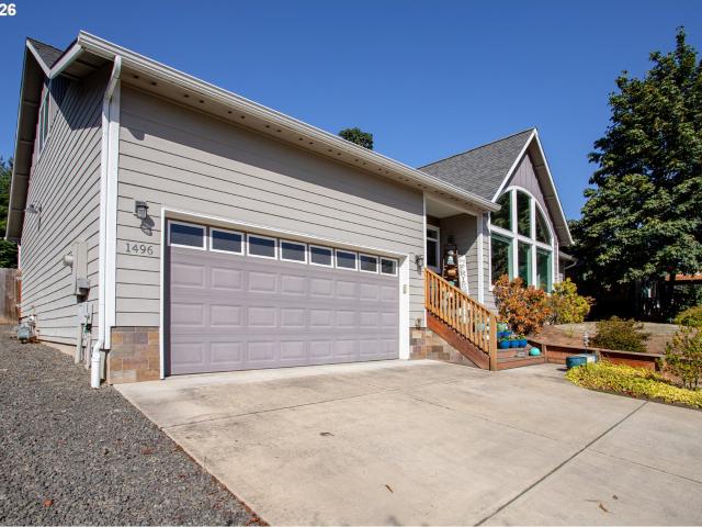 House for sale in Oregonia