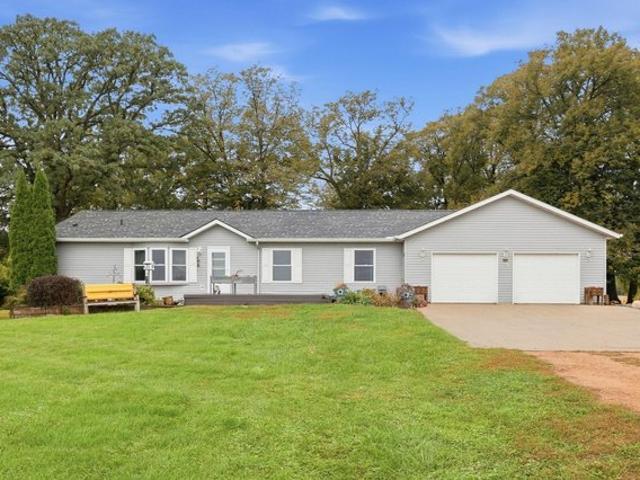 House for sale in Glencoe, McLeod County