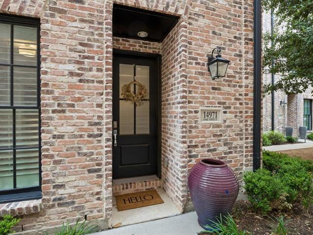 Townhouse for sale in Addison, Texas