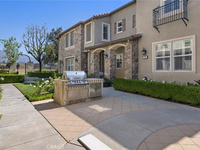Condo for sale in Fontana, California
