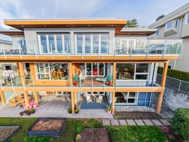 Townhouse for sale in White Rock, British Columbia