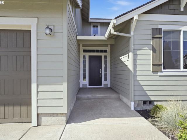 House for sale in Junction City, Lane County