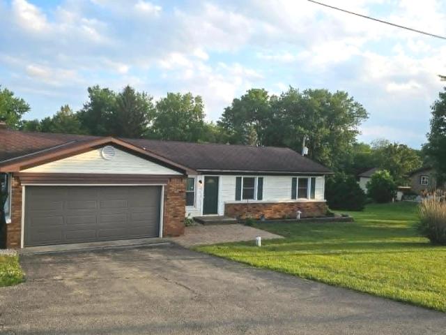 House for sale in Williamsburg, Indiana