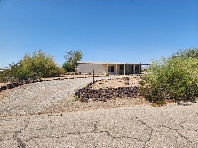House for sale in Earp, California