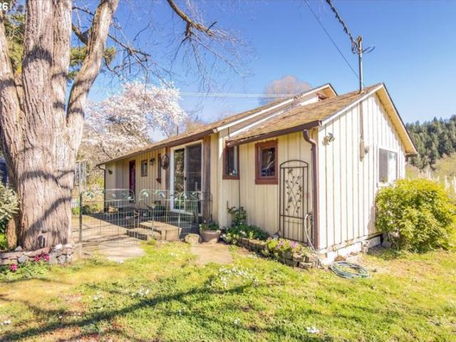 House for sale in Oregonia