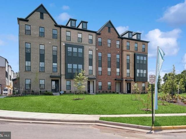 Condo for sale in Virginia