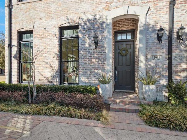 Townhouse for sale in Addison, Texas