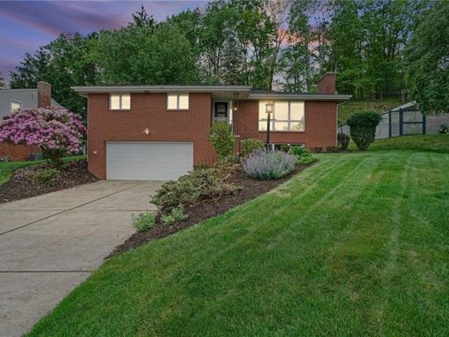 House for sale in Allison Park, Pennsylvania