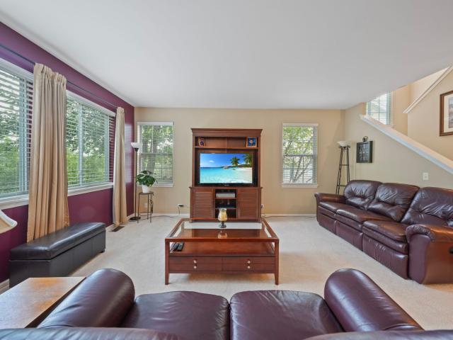 Townhouse for sale in Round Lake, Illinois