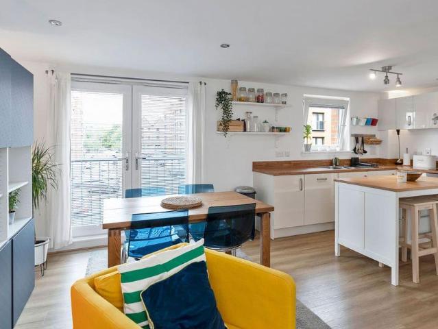 Apartment for rent in Leith, Scotland