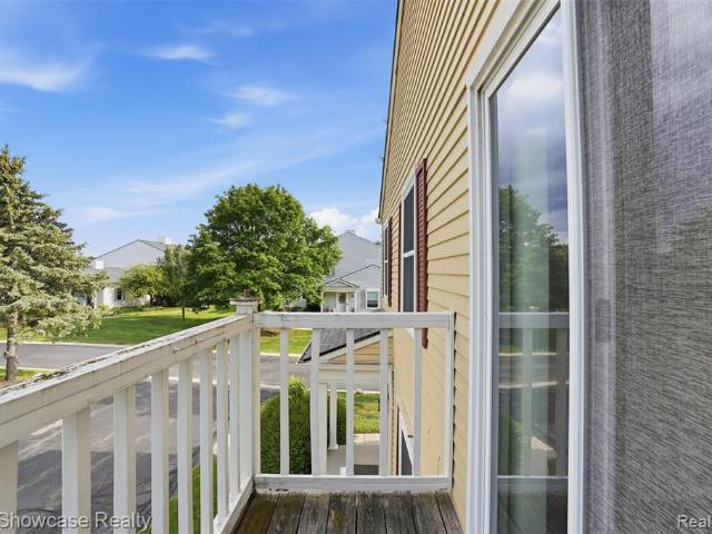 Condo for sale in Walled Lake, Michigan