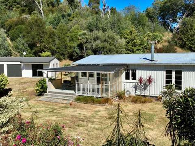 House for sale in Cable Bay, Nelson Bays