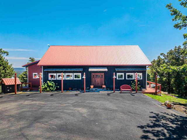 House for sale in Ark