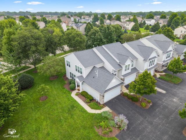 Townhouse for sale in Bristol, Illinois