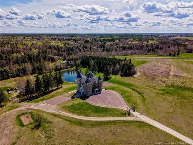 House for sale in Aldouane, New Brunswick