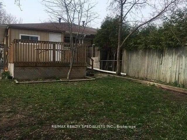 House for rent in Clarkson, Mississauga