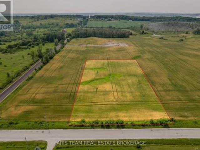 Land for sale in Penetanguishene, Central Ontario