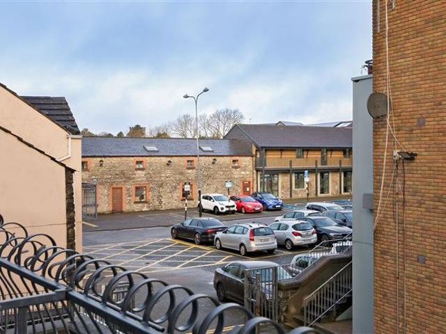 Apartment for sale in Moneygold, Connacht
