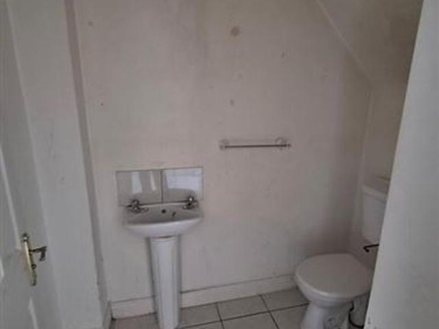 Terraced House for sale in Leitrim, Connacht