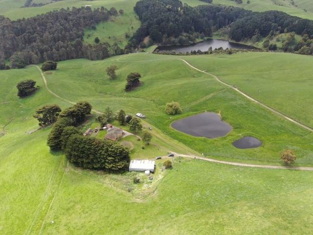 Cottage for sale in Korumburra, Victoria