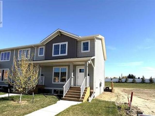 House for sale in Blackfalds