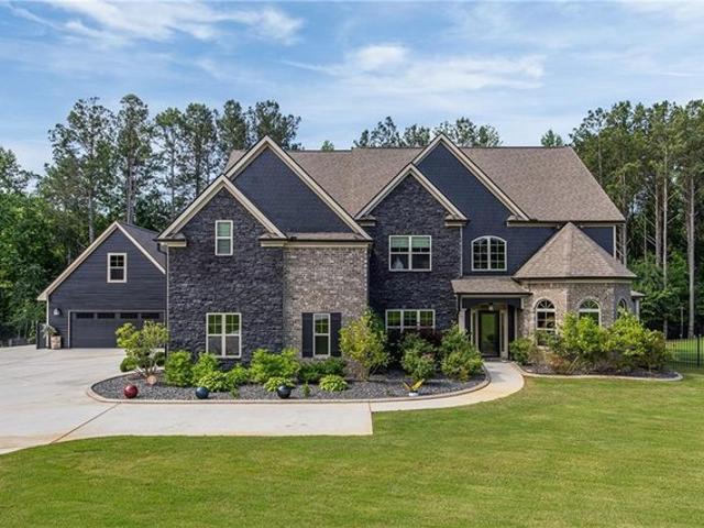House for sale in Sharpsburg, Georgia