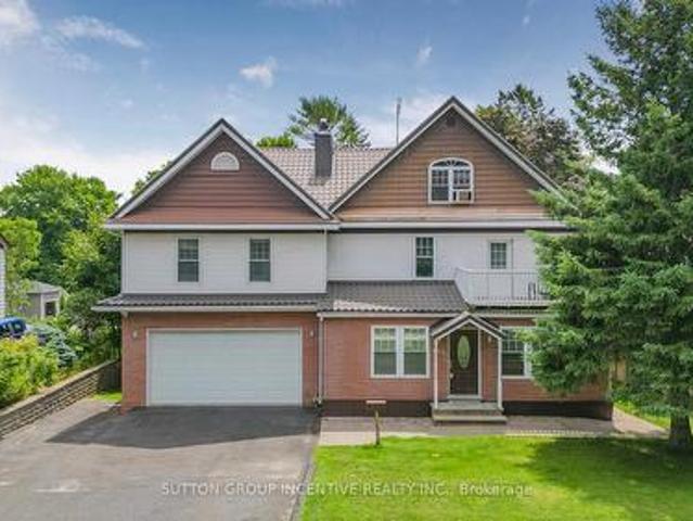 House for sale in Barrie, Ontario