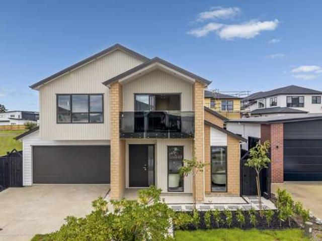 House for sale in Awhitu