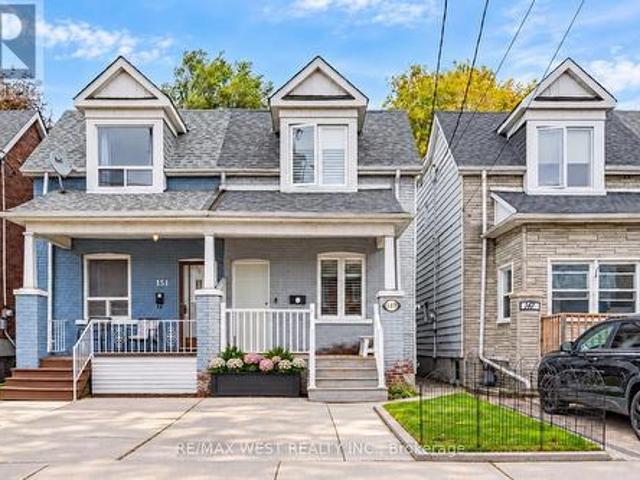 House for sale in Beaches—East York, Toronto