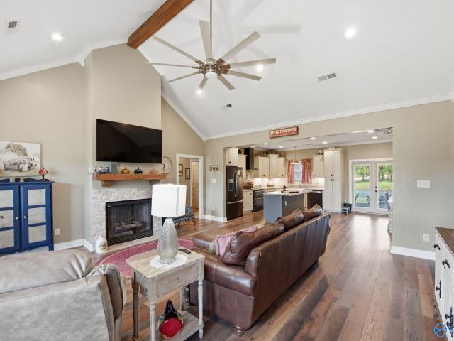 House for sale in Hillsboro, Alabama
