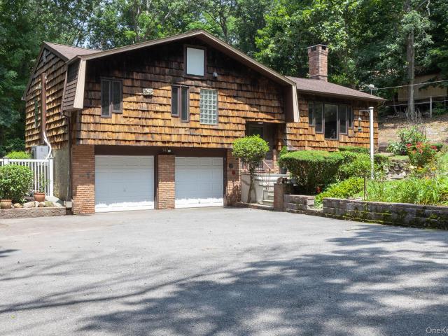 House for sale in Huntington, New York