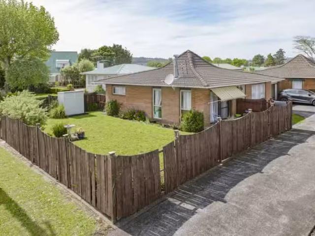 Apartment for sale in Papakura