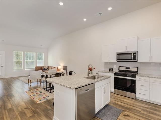 Townhouse for sale in Central, South Carolina