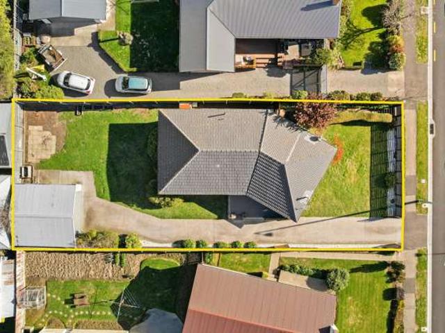 House for sale in Hillmorton, Canterbury