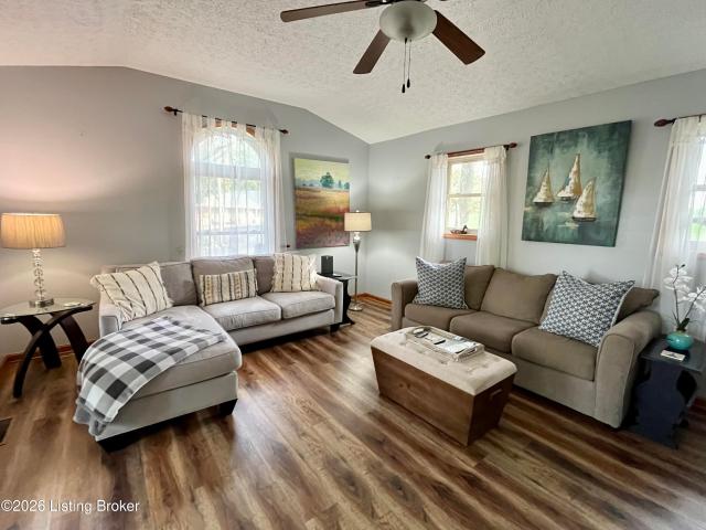 House for sale in Adolphus, Kentucky
