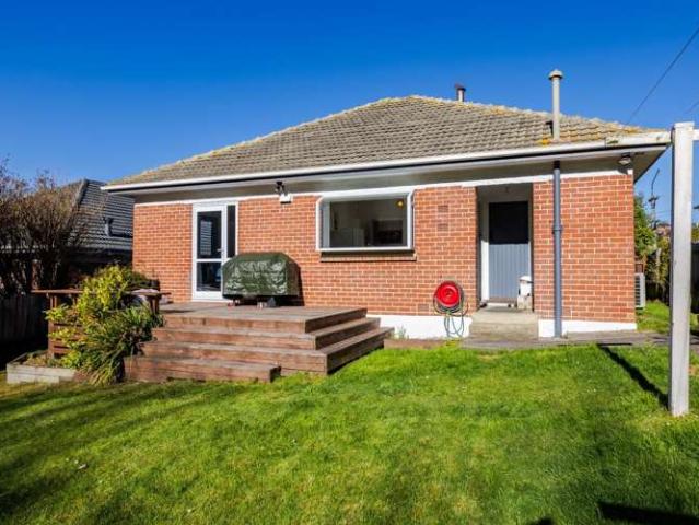 House for sale in Otakou