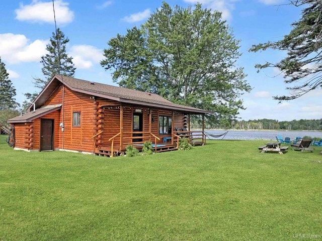 House for sale in Crystal Falls, Michigan