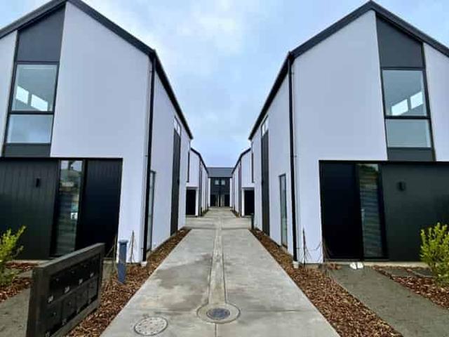 Apartment for rent in Heathcote, Canterbury