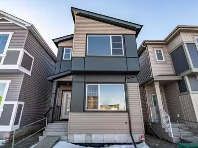 House for sale in Alberta
