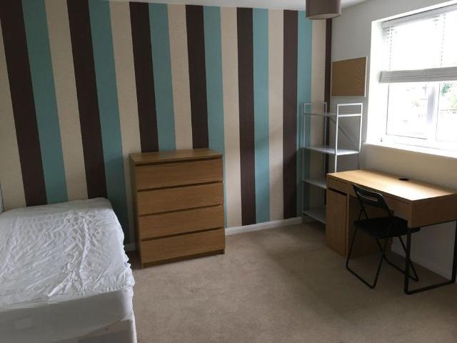 Studio for rent in Chichester, Littlecote