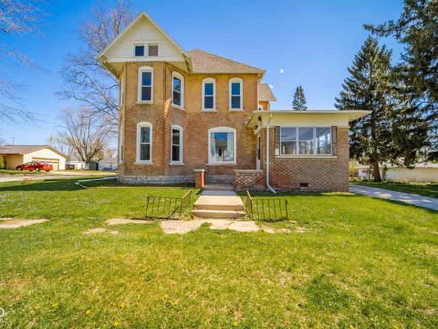 House for sale in Albany, Indiana