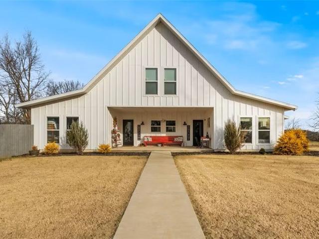 House for sale in Ark