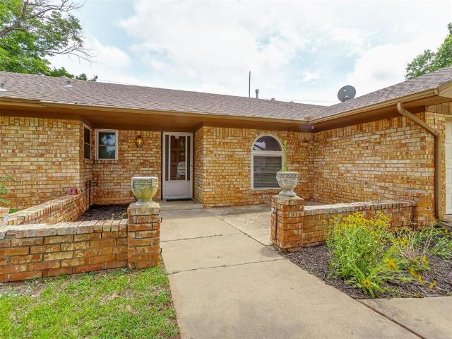 House for sale in Chickasha, Oklahoma